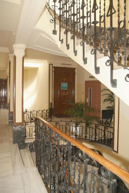Hostal La Selecta Madrid Esterno foto