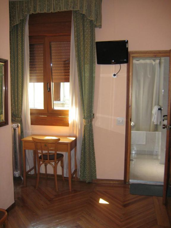 Hostal La Selecta Madrid Camera foto